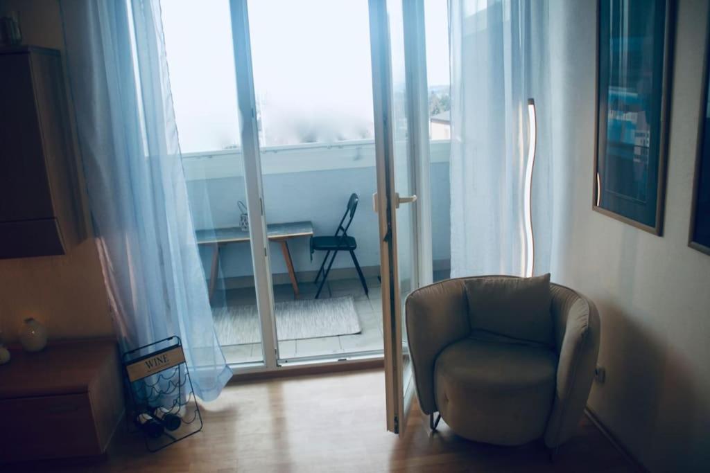 Jasmine Apartment - Free Parking - City Center - Skibus - Tatralandia 5Km Liptovský Mikuláš المظهر الخارجي الصورة