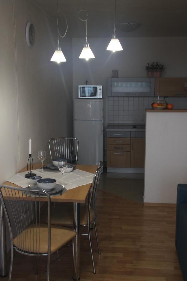 Jasmine Apartment - Free Parking - City Center - Skibus - Tatralandia 5Km Liptovský Mikuláš المظهر الخارجي الصورة