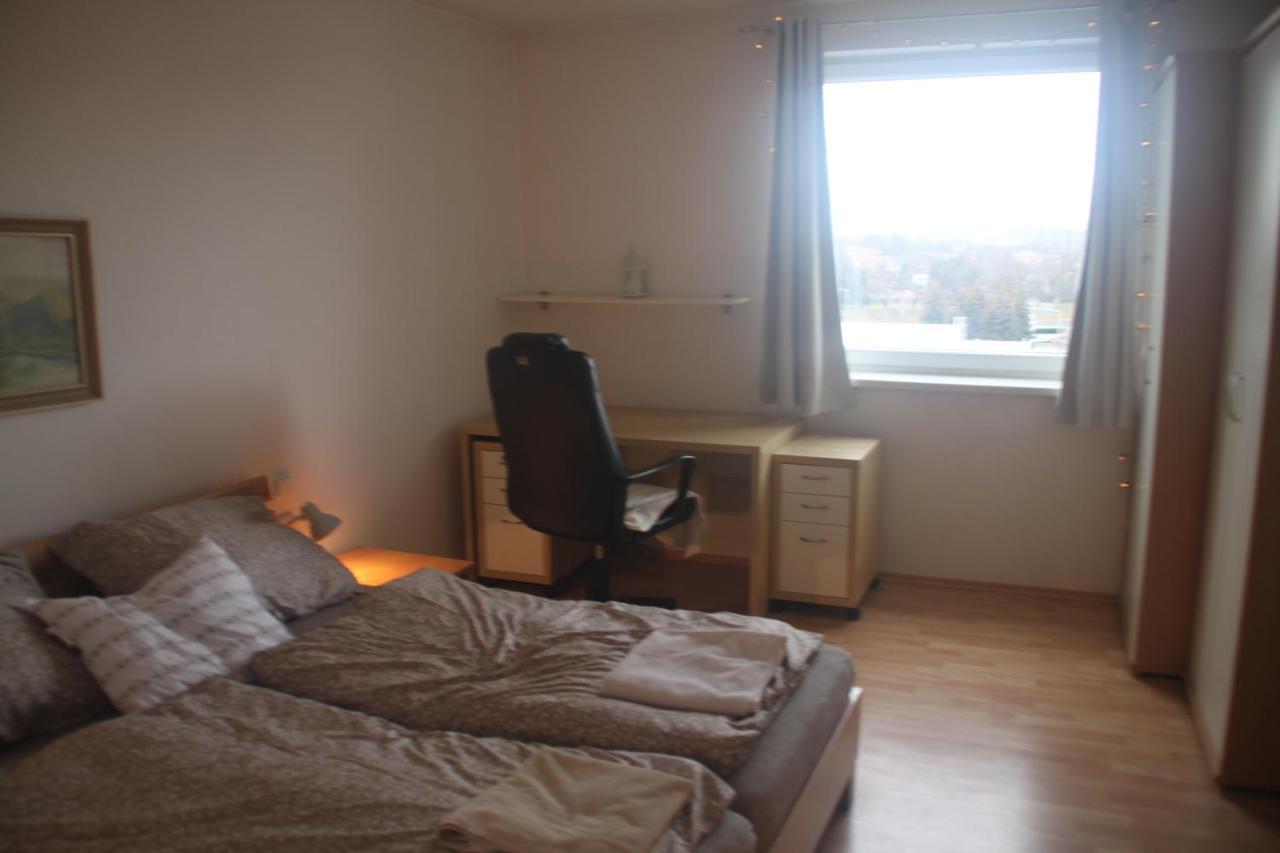 Jasmine Apartment - Free Parking - City Center - Skibus - Tatralandia 5Km Liptovský Mikuláš المظهر الخارجي الصورة